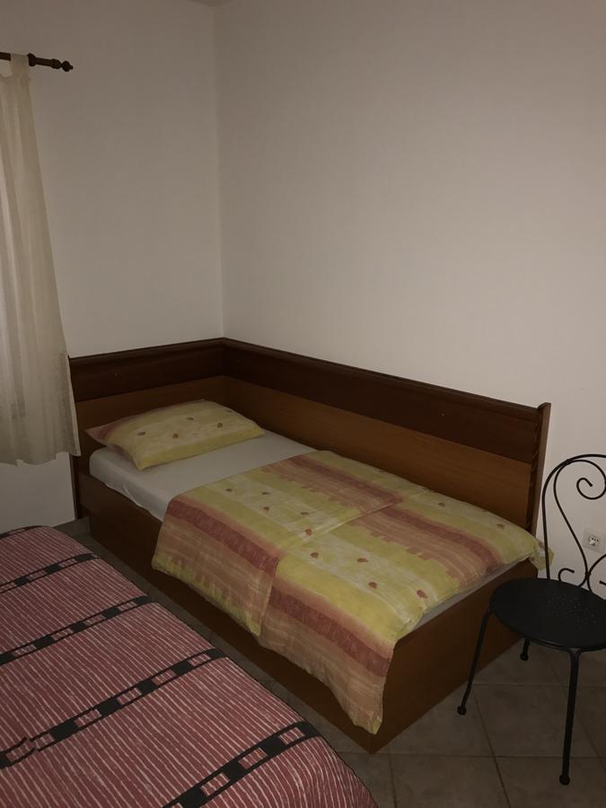 Apartments Juran Sukošan Eksteriør bilde